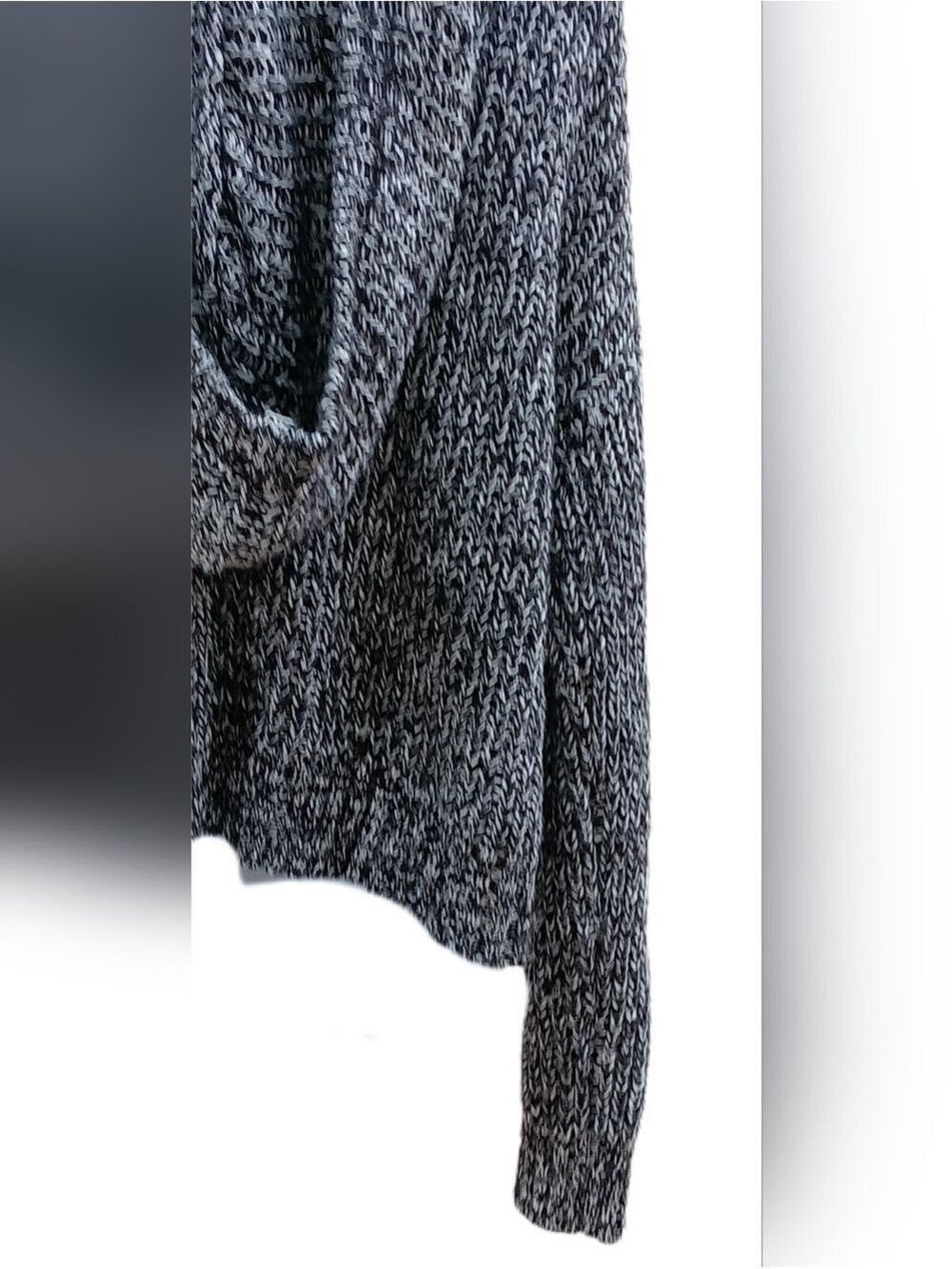 Aero Black White Hooded Sweater Large - Picture 8 of 10